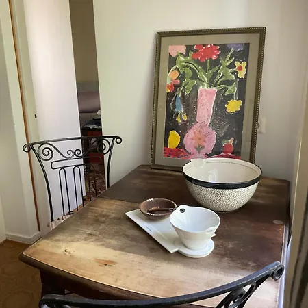 公寓 Retrohenkinen Taiteilijakoti - Kaleva 坦佩雷