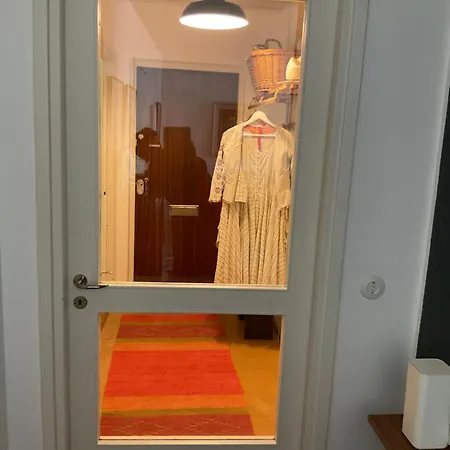 Retrohenkinen Taiteilijakoti - Kaleva *