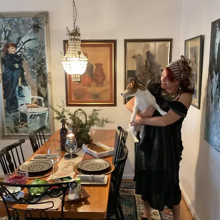 Retrohenkinen Taiteilijakoti - Kaleva * 坦佩雷