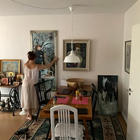 Retrohenkinen Taiteilijakoti - Kaleva 公寓 *