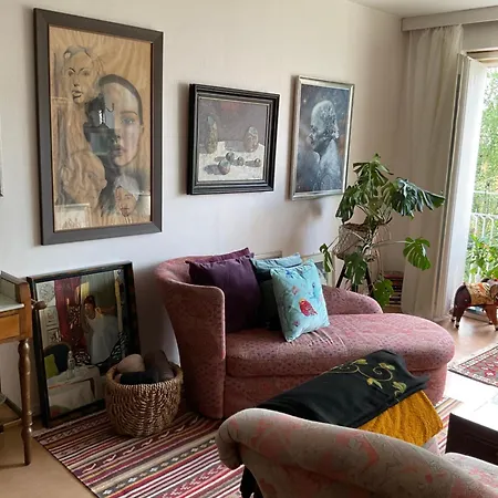 公寓 Retrohenkinen Taiteilijakoti - Kaleva 坦佩雷