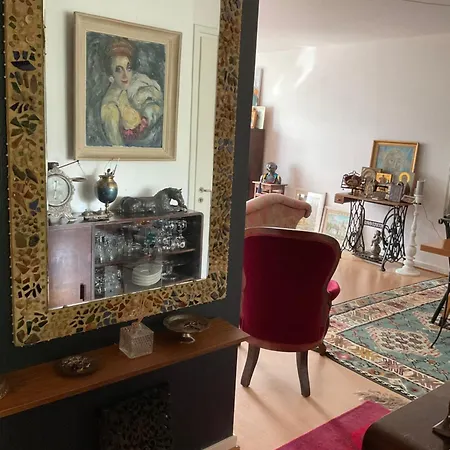 Retrohenkinen Taiteilijakoti - Kaleva 坦佩雷